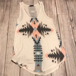 Southwestern Tank - Fits like Medium